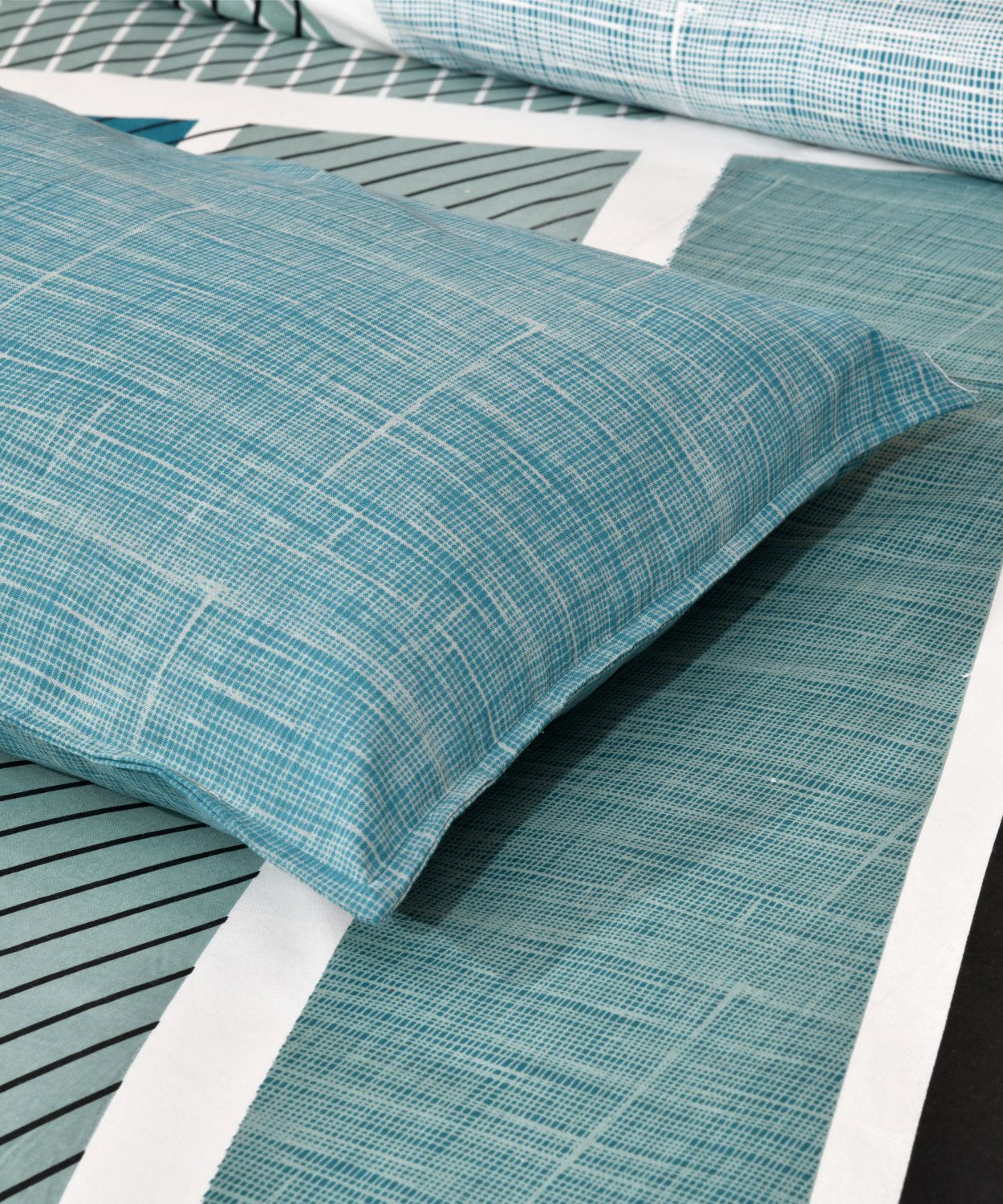 Ocean Blue Stripe King Size Bedsheet